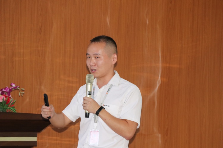 團結(jié)一心，勇毅前行——艾禮安隆重舉辦2020年中總結(jié)暨表彰大會