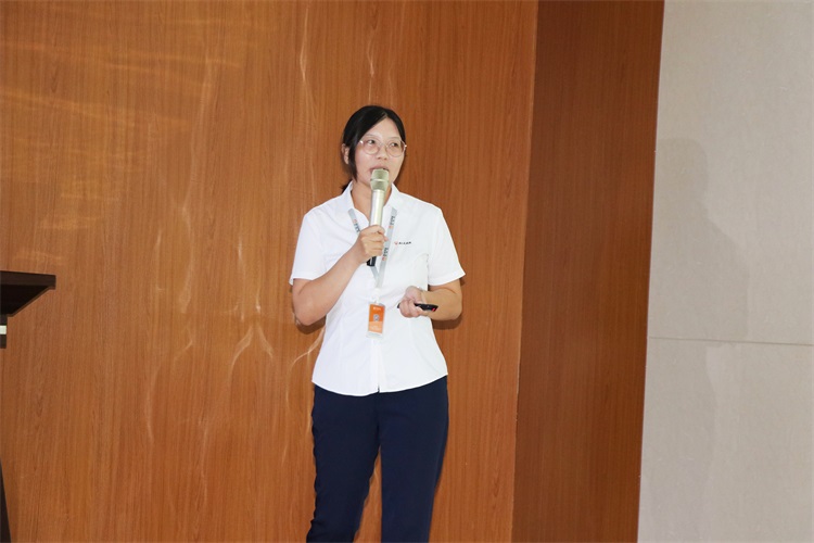 團結(jié)一心，勇毅前行——艾禮安隆重舉辦2020年中總結(jié)暨表彰大會