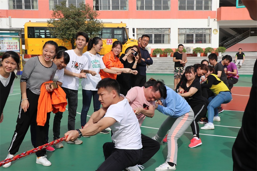 奮力拼搏，超越自我——艾禮安2019年冬季運動會圓滿落幕