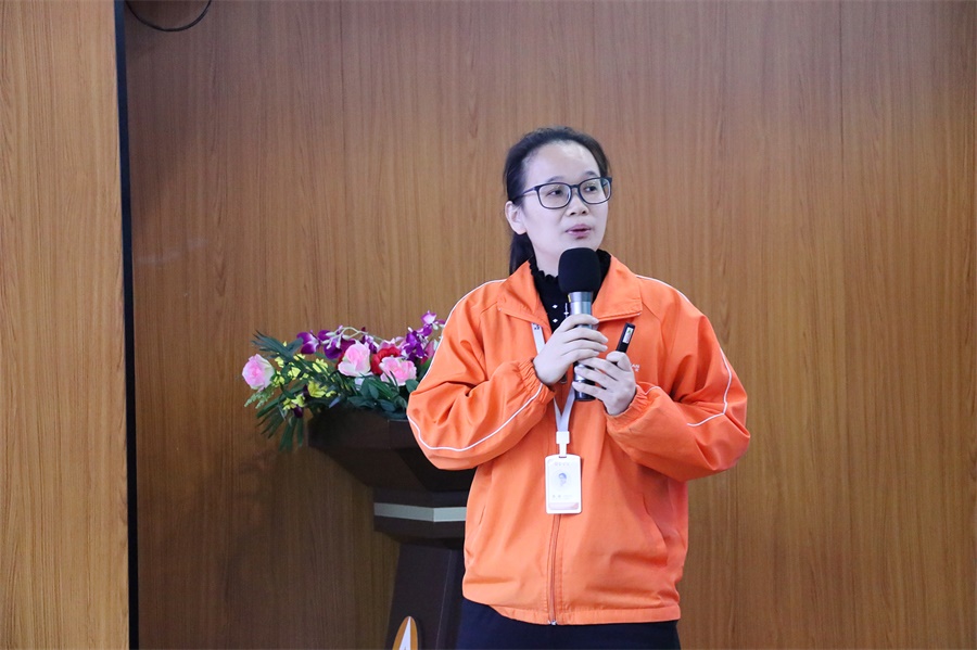 初心不渝，奮楫前行——艾禮安舉辦2021年度總結(jié)暨表彰大會