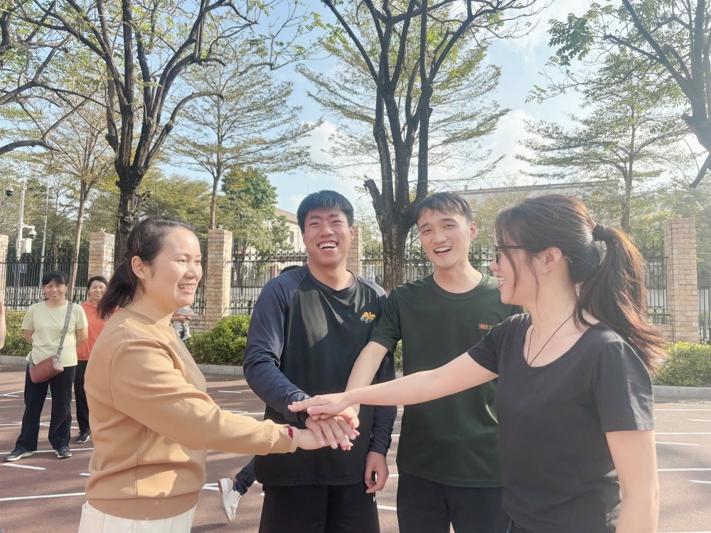 全力以赴，奮勇爭(zhēng)先——艾禮安第十四屆運(yùn)動(dòng)會(huì)圓滿落幕