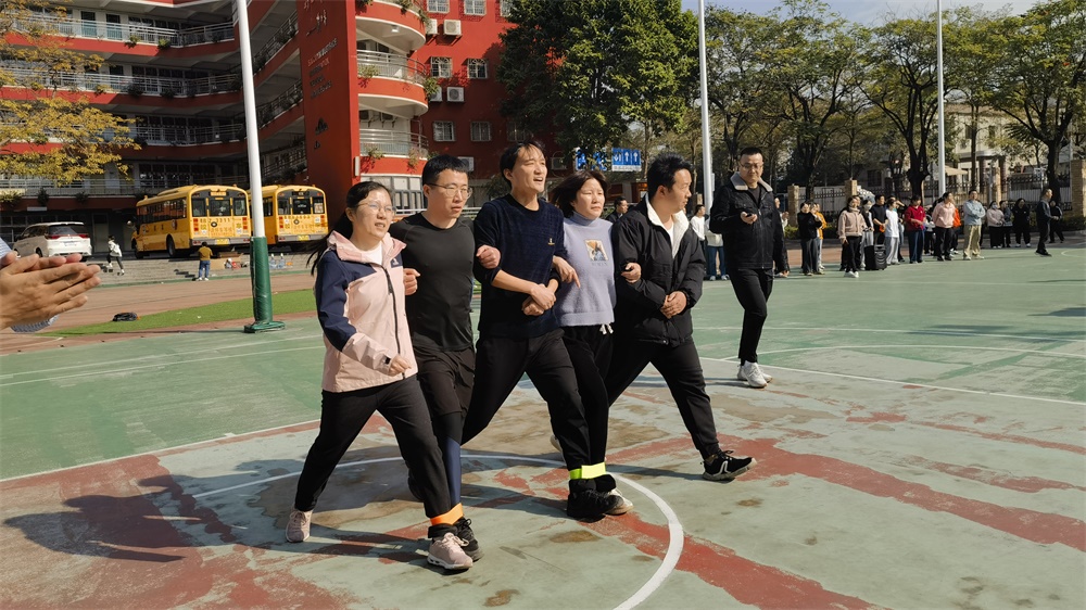 奮力沖刺，挑戰(zhàn)極限——艾禮安第十五屆運(yùn)動會圓滿落幕！