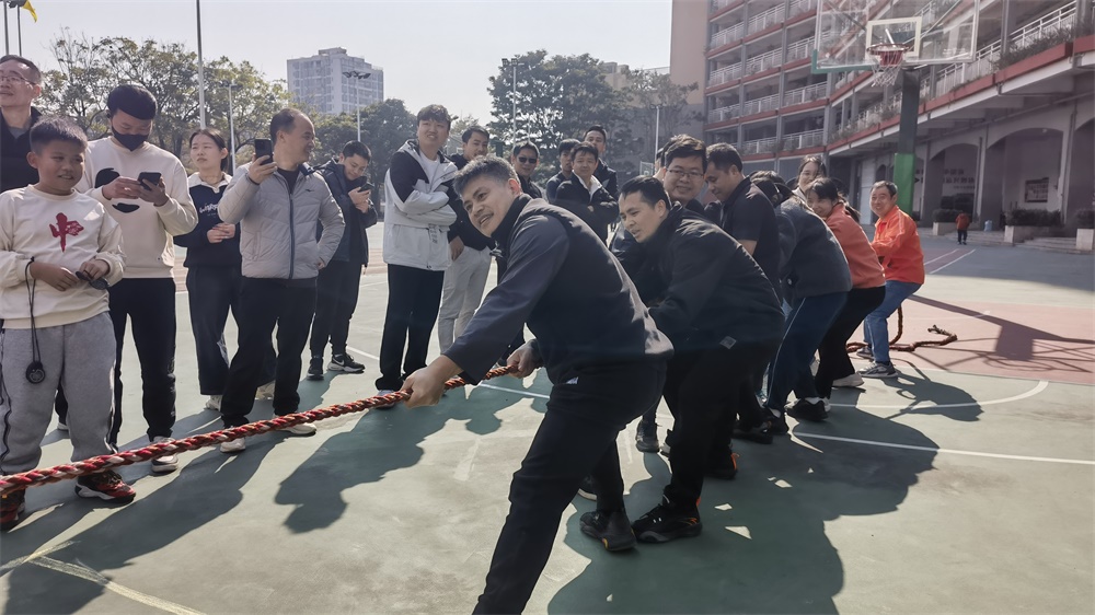 奮力沖刺，挑戰(zhàn)極限——艾禮安第十五屆運(yùn)動會圓滿落幕！