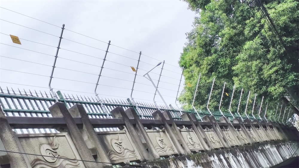 艾禮安脈沖電子圍欄系統(tǒng)守護水源地安全