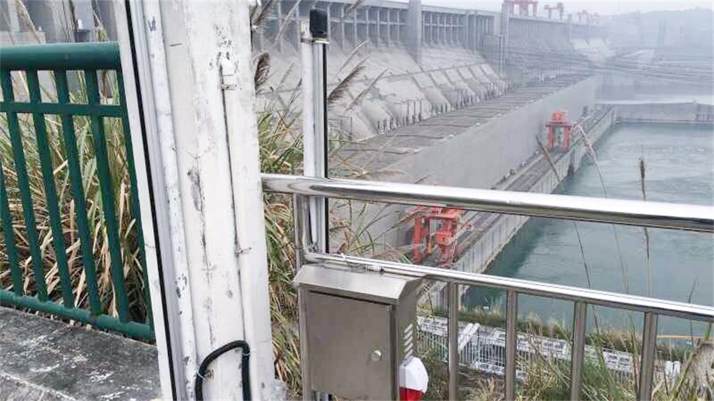 艾禮安脈沖電子圍欄系統(tǒng)守護水源地安全
