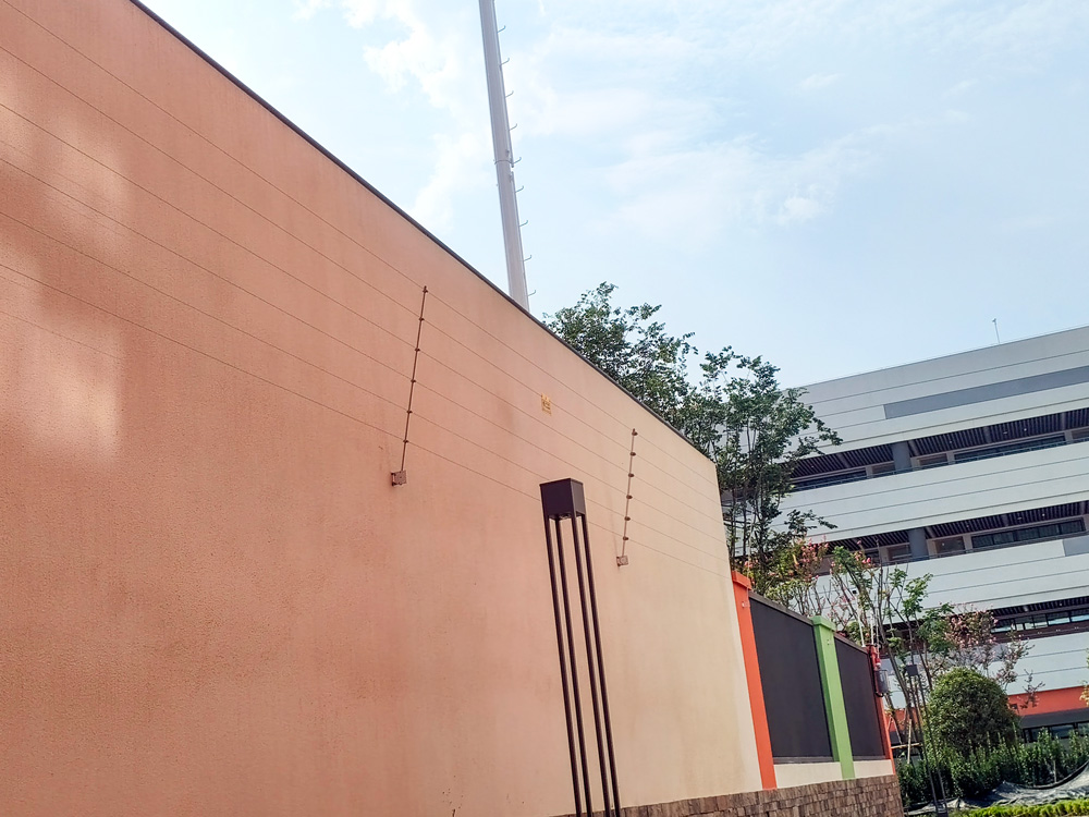 成都市龍江路小學(xué)雙流分校 | 脈沖電子圍欄