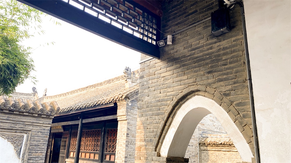 艾禮安智慧守護(hù)700年古衙