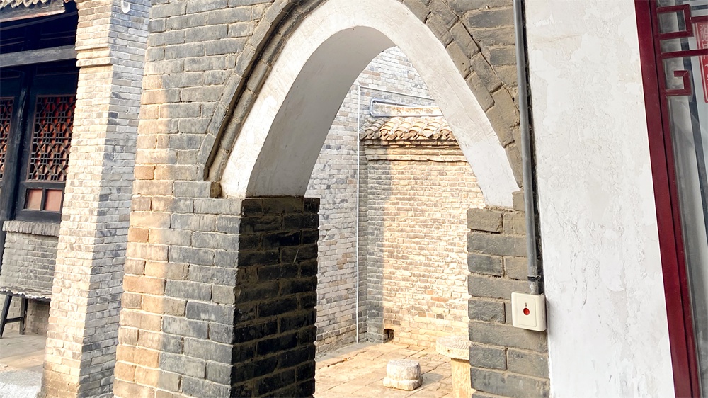 艾禮安智慧守護(hù)700年古衙