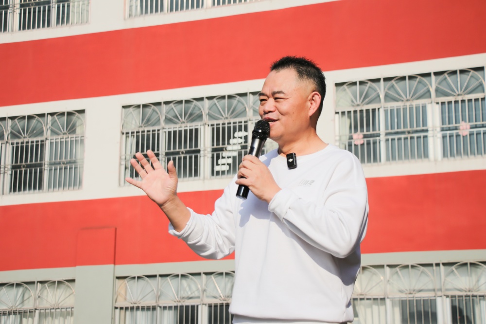 燃情賽場，共赴新程—艾禮安第十六屆運動會精彩收官
